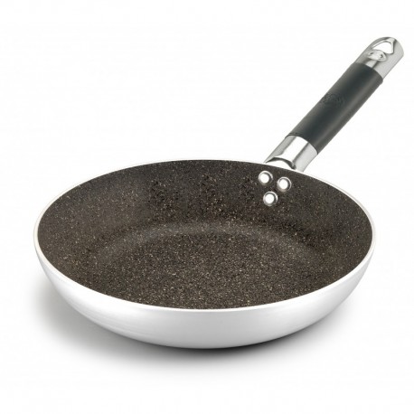Agnelli Low Saute Pan. 3 Mm Thick. "Cool" Handle Infinity . 20cm