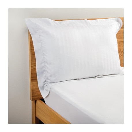 Mitre Comfort Monaco Oxford Pillowcase (2 Pack)